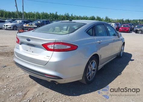 2016 Ford Fusion Se z USA, uszkodzony, nr VIN 3FA6P0HD5GR242439
